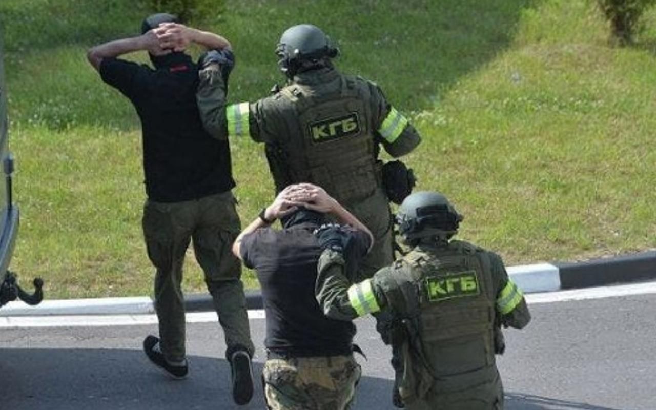 Білорусь надіслала список затриманих бойовиків Білорусь надіслала список затриманих бойовиків