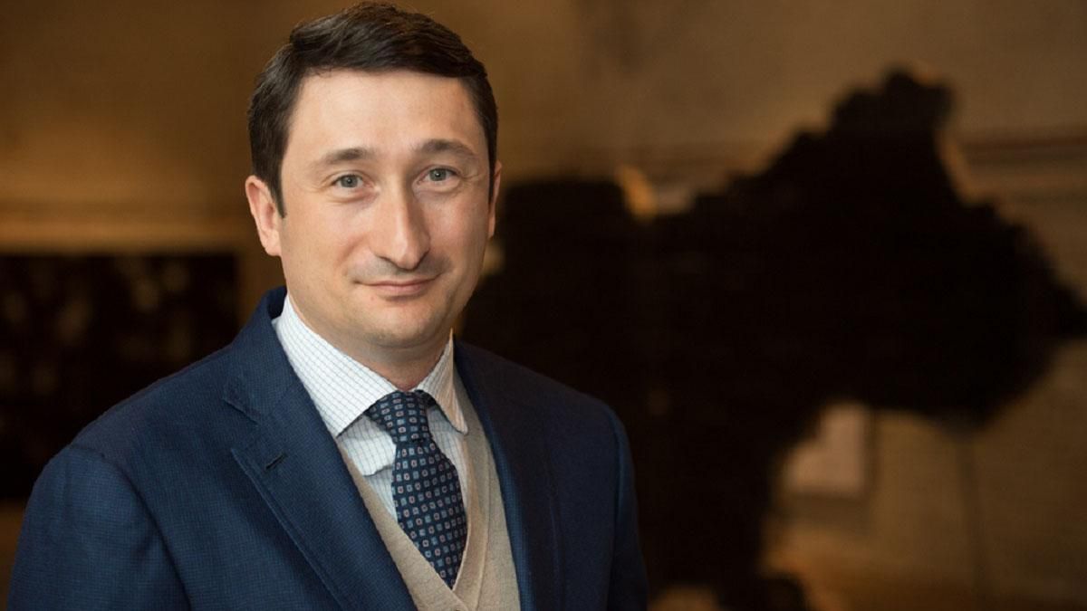 Влада обіцяє, після укрупнення районів бабусям не доведеться їхати по довідку за сотні колометрів Влада обіцяє, після укрупнення районів бабусям не доведеться їхати по довідку за сотні колометрів