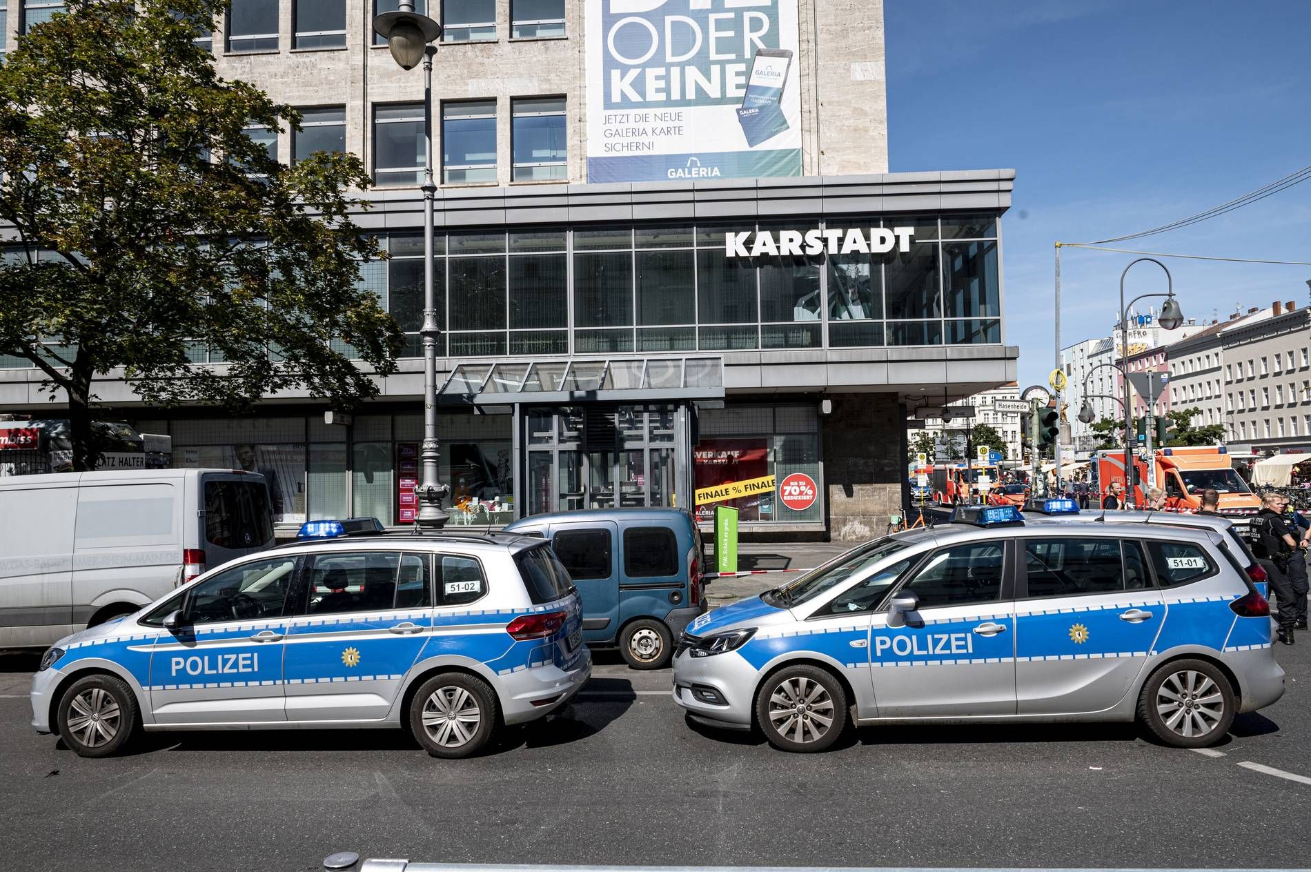 Нападение на инкассаторов в Берлине 31 июля 2020: видео Нападение на инкассаторов в Берлине 31 июля 2020: видео