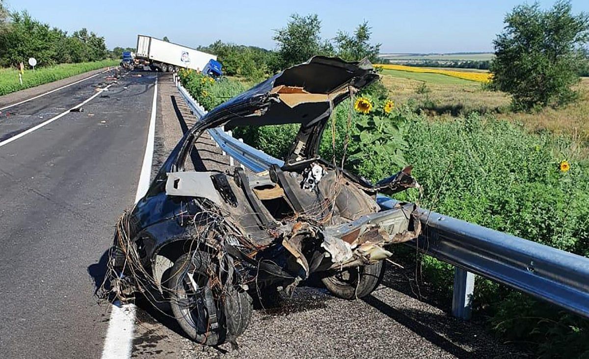 ДТП на Запорожье 1 августа 2020: четверо погибших - фото ДТП на Запорожье 1 августа 2020: четверо погибших - фото