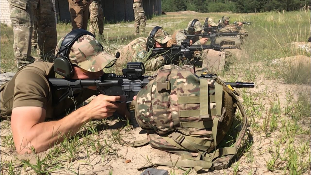 ГНСУ получила винтовки UAR-15, изготовленные в Украине, вместо калашей
