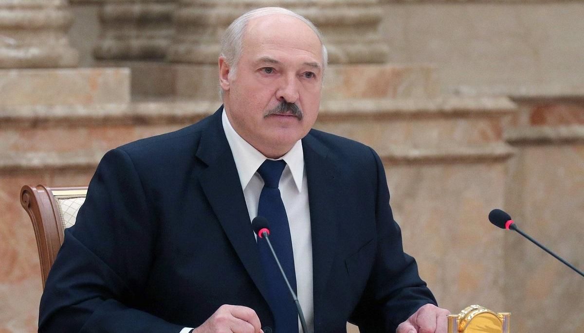Росія проміняла "братні відносини", але боїться втратити Білорусь, – Лукашенко