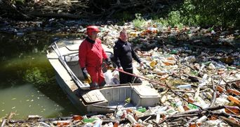 На річці Боржава сміттєвий затор: рятувальники витягли понад 110 кубічних метрів непотребу
