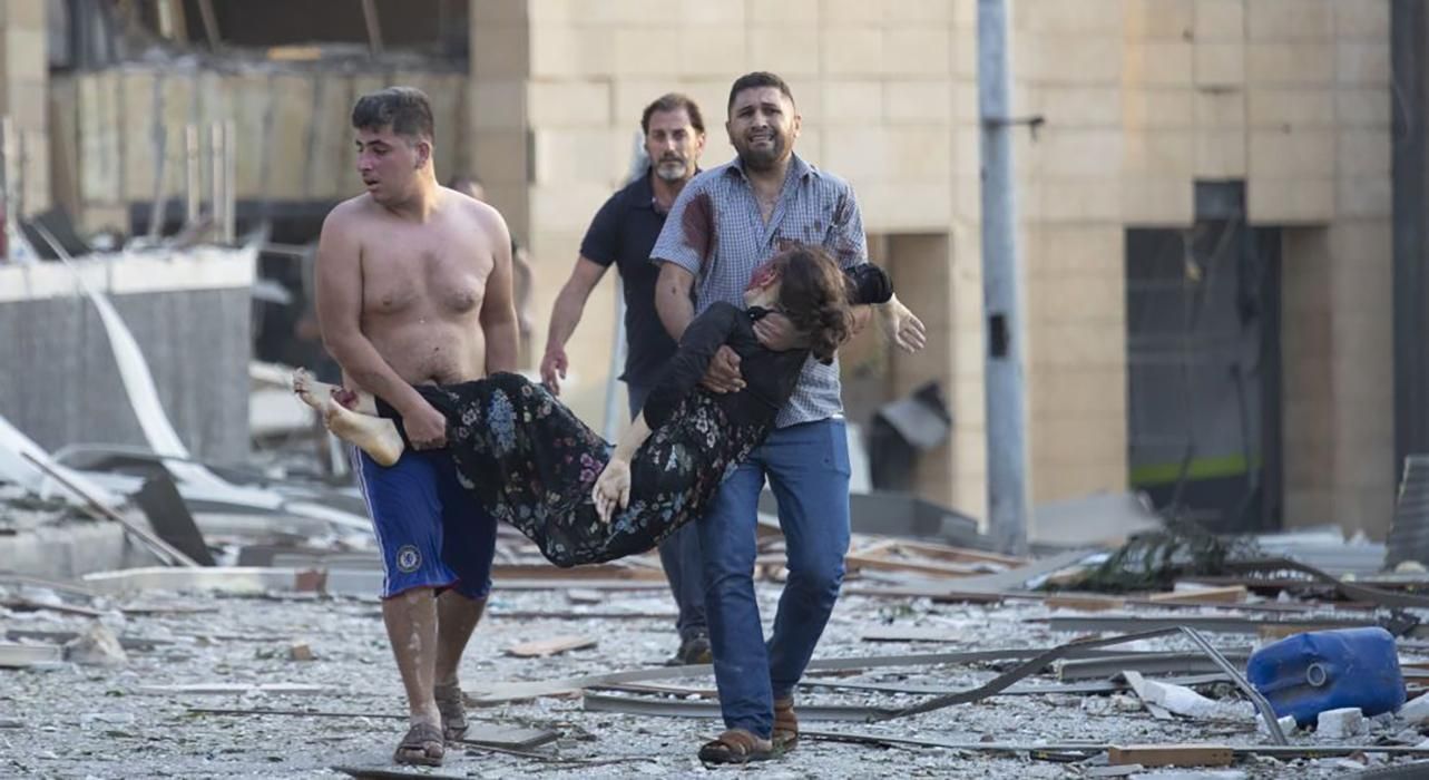 Вибух заглушив все, а далі паніка: студентка з України поділилась деталями трагедії в Бейруті Вибух заглушив все, а далі паніка: студентка з України поділилась деталями трагедії в Бейруті