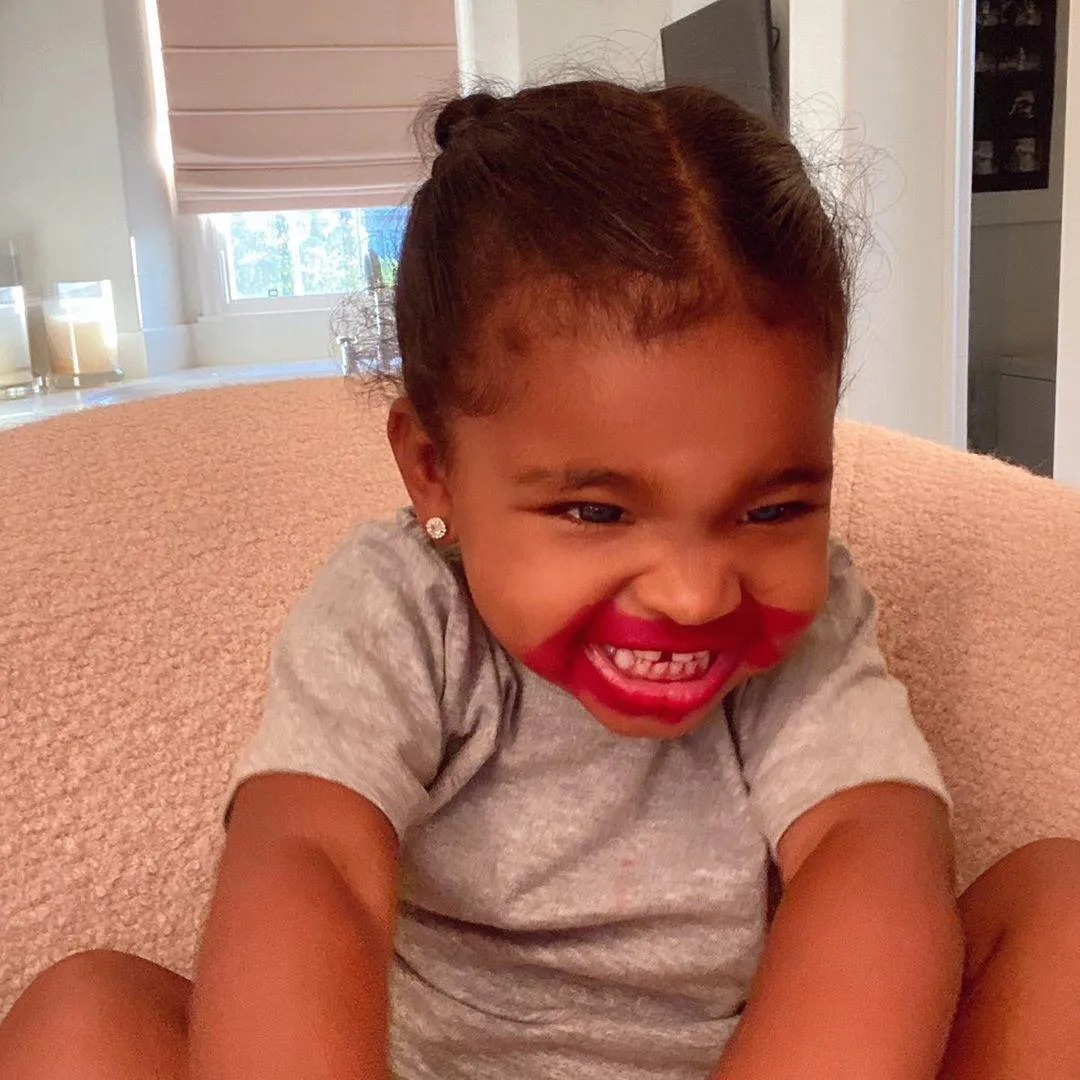 Донька Хлої Кардашян  Донька Хлої Кардашян