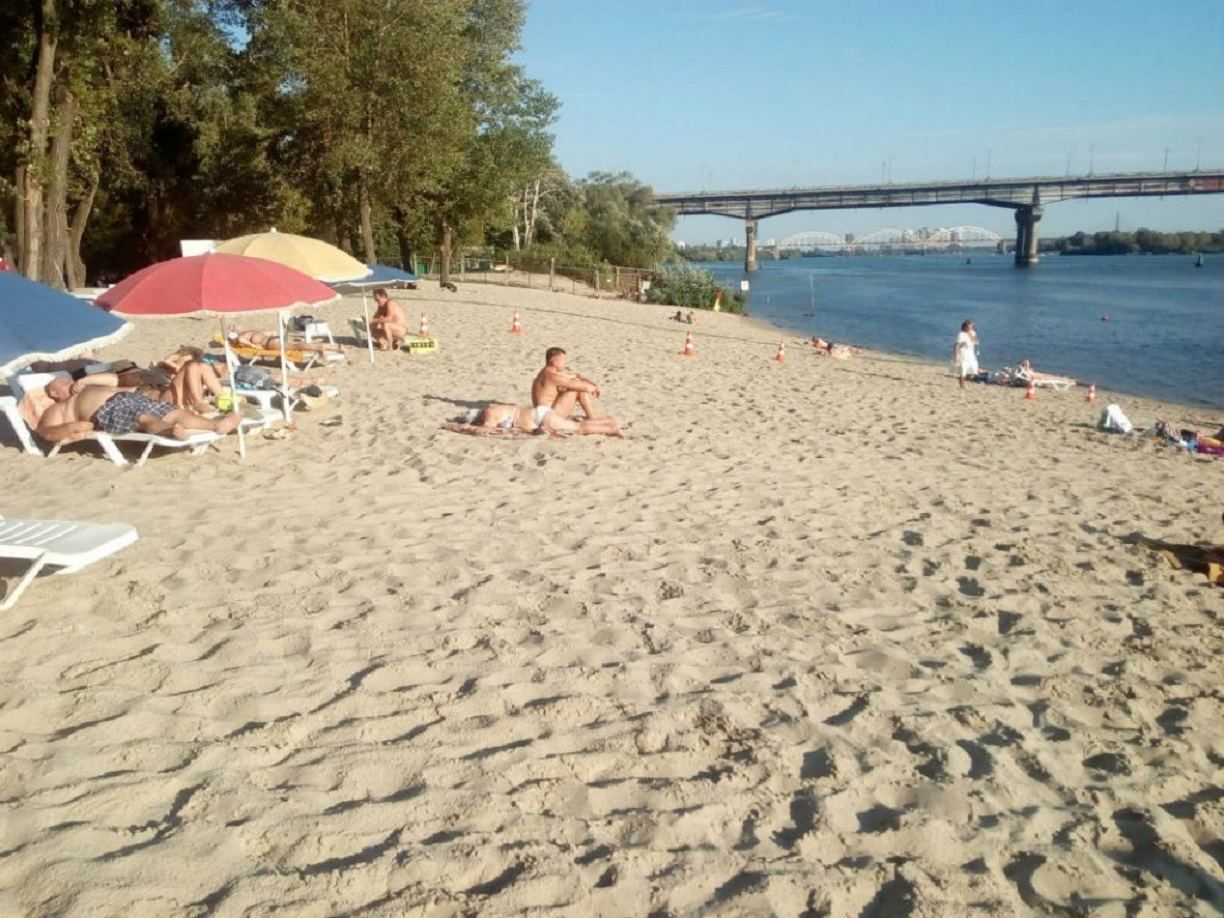 На пляжах Киева обнаружили кишечную палочку – список