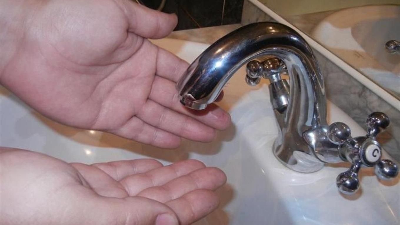 На Донетчине без воды остаются более 40 тысяч человек из 5 населенных пунктов На Донетчине без воды остаются более 40 тысяч человек из 5 населенных пунктов