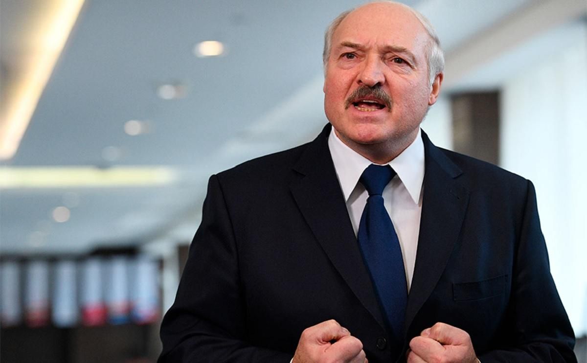Лукашенко заявил о гибридной войну против Беларуси: детали