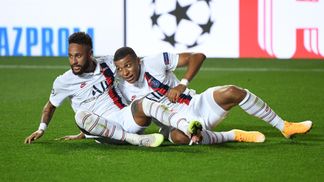 ПСЖ одержал волевую победу над "Аталантой" в Лиге чемпионов, забив на 90 и 90+3 минутах: видео