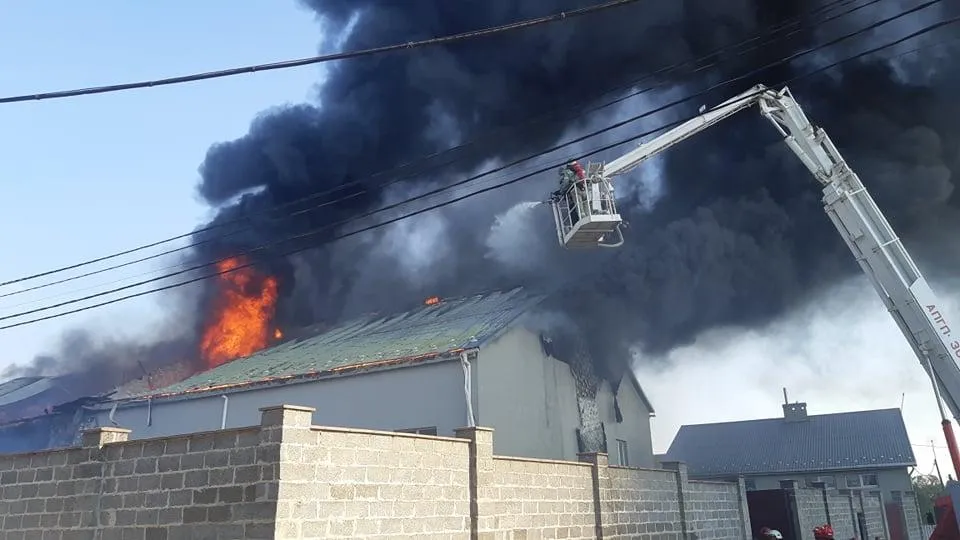 пожежа у Львові 6 серяня 2020 пожежа у Львові 6 серяня 2020