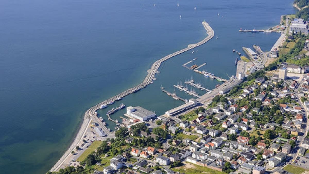 Німецьким портам загрожують суворі санкції через "Північний потік-2" Німецьким портам загрожують суворі санкції через "Північний потік-2"