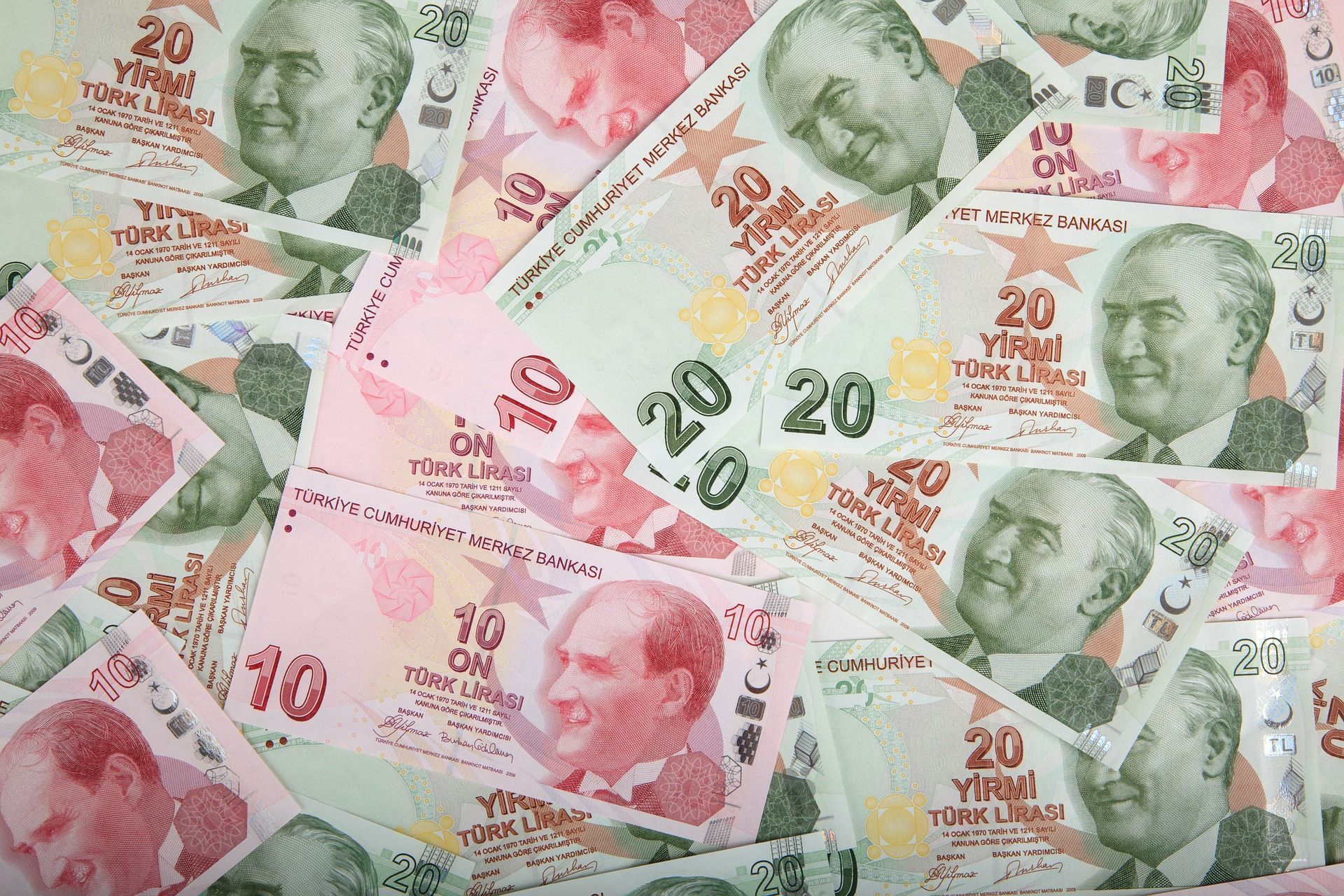 Турецкая лира августа 2020: рекордно упала, какой курс