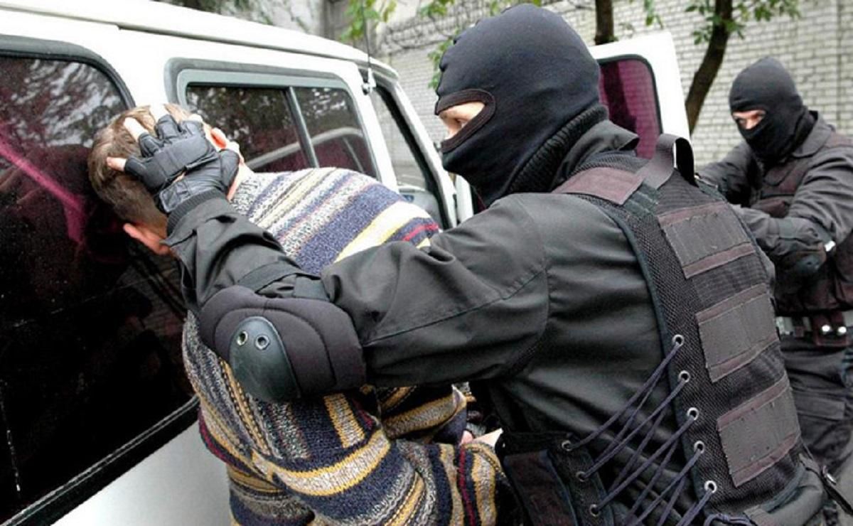 Насильницьке зникнення та 585 днів позбавлення волі: історії в'язнів "таємної" тюрми СБУ Насильницьке зникнення та 585 днів позбавлення волі: історії в'язнів "таємної" тюрми СБУ