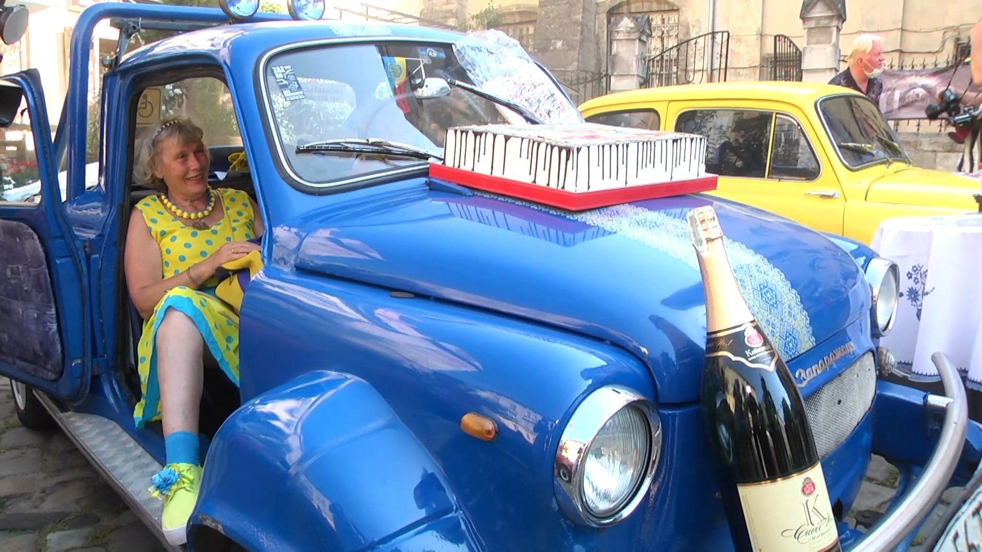 Юбилей горбатого "Запорожца": первой украинской малолитражке – 60 Юбилей горбатого "Запорожца": первой украинской малолитражке – 60