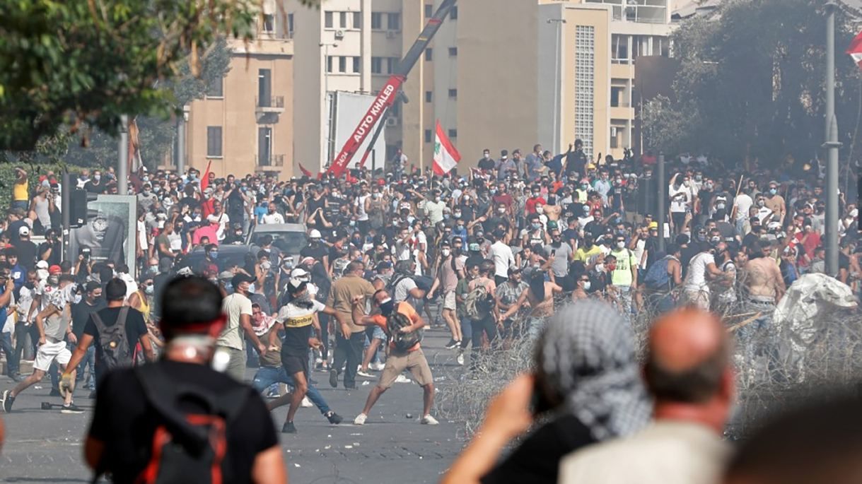 Протести і сутички в Бейруті 2020: відео, фото заворушень