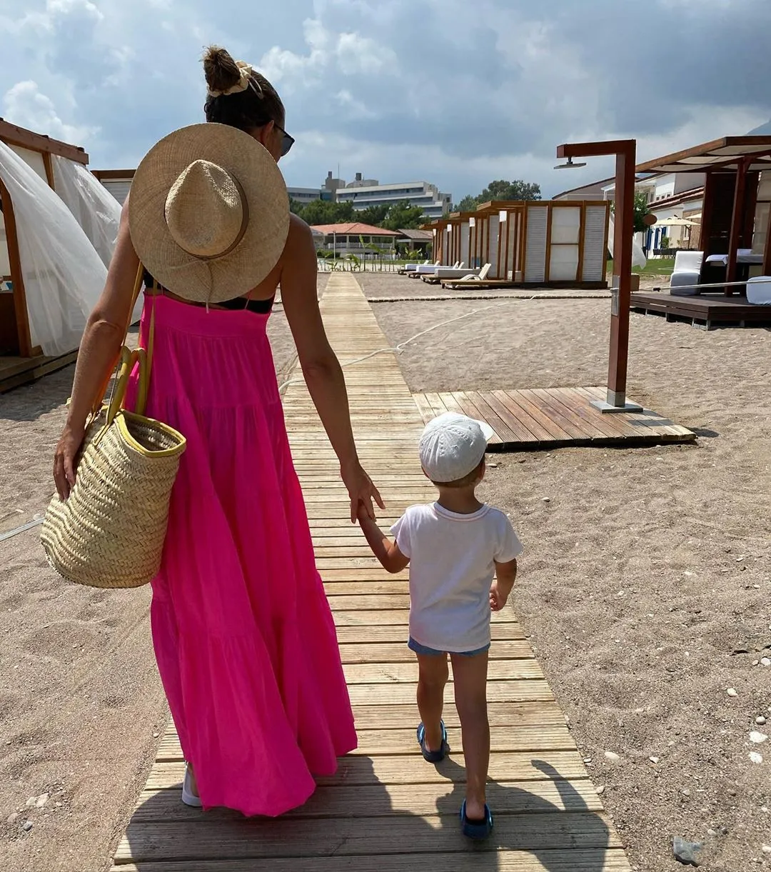 Катя Осадча з сином Іваном Катя Осадча з сином Іваном