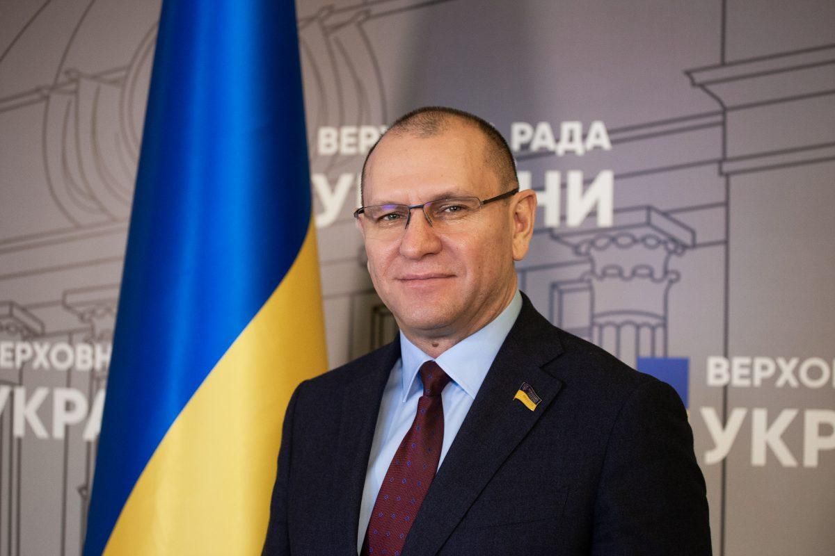 Нардеп від "Слуги народу" привітав Лукашенка з перемогою, попри криваві протести у Білорусі Нардеп від "Слуги народу" привітав Лукашенка з перемогою, попри криваві протести у Білорусі