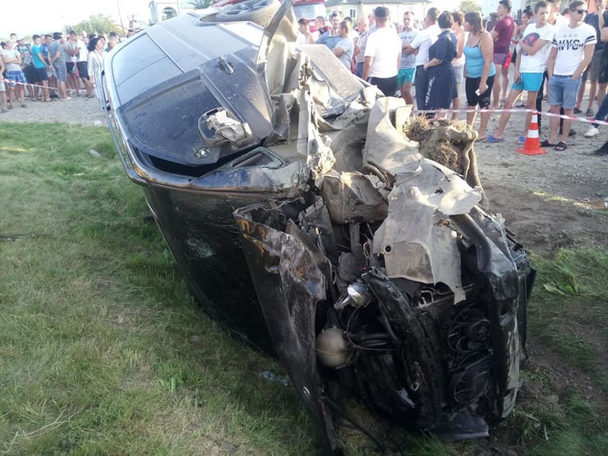 ДТП в Ивано-Франковской области 9 августа 2020 - фото ДТП в Ивано-Франковской области 9 августа 2020 - фото