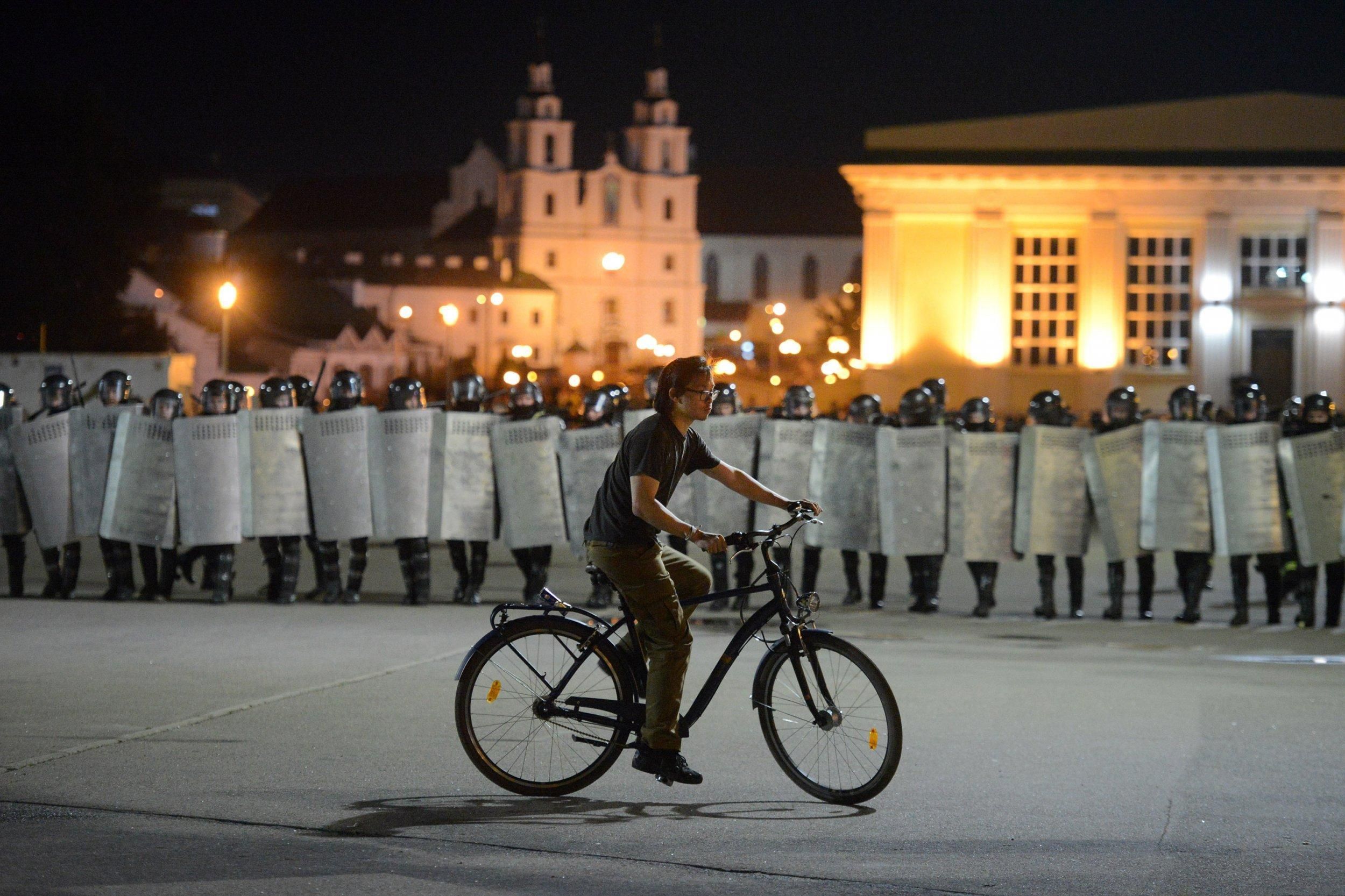 Використовують людей і прикриваються дітьми, – МВС Білорусі про "організаторів" протестів Використовують людей і прикриваються дітьми, – МВС Білорусі про "організаторів" протестів
