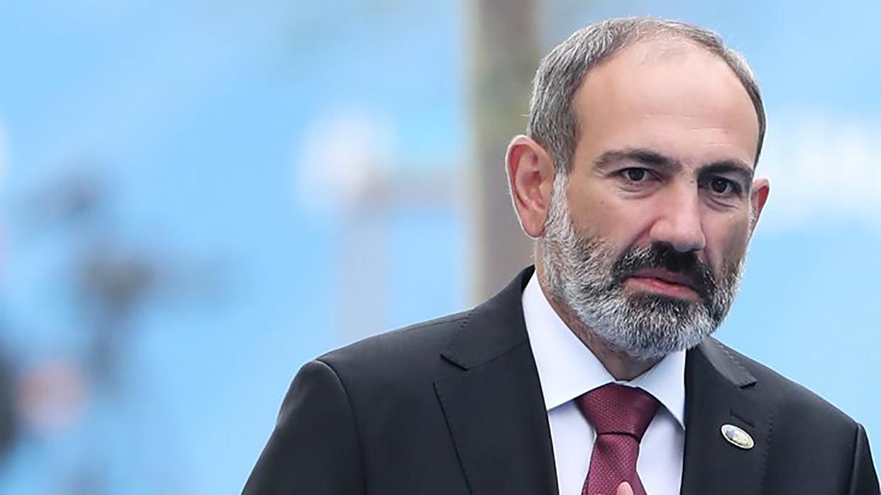 Премьер-министра Армении раскритиковали за поспешное поздравление Лукашенко