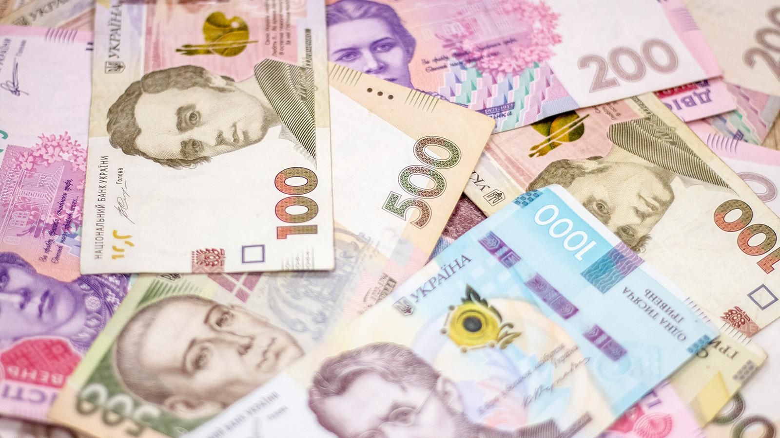 Готівковий курс валют на 12 серпня 2020 – курс євро, долара
