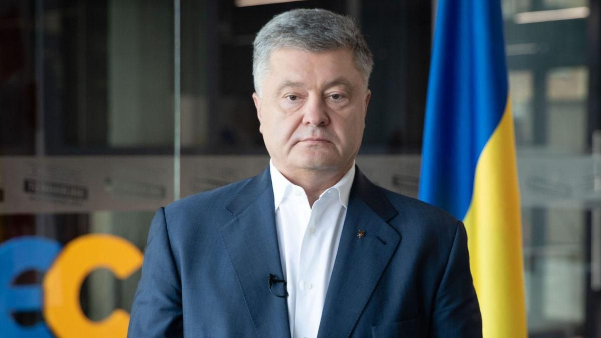 Порошенко закликав білоруську владу припинити насильство Порошенко закликав білоруську владу припинити насильство