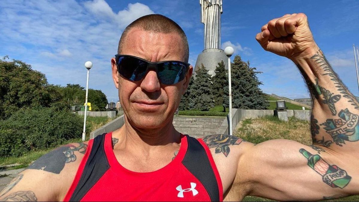 Активісти пікетують біля одеського клубу, де сьогодні мав виступати Міхалок з BRUTTO Активісти пікетують біля одеського клубу, де сьогодні мав виступати Міхалок з BRUTTO