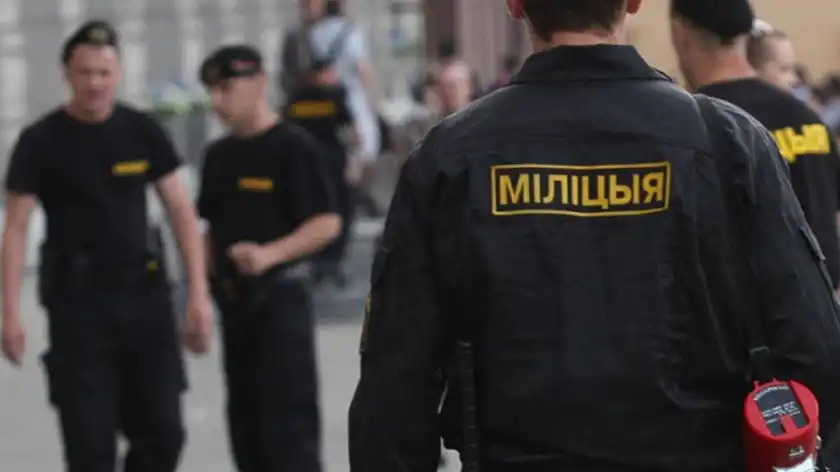 Звільнення капітана міліції в Білорусі:Ємельянова затримали