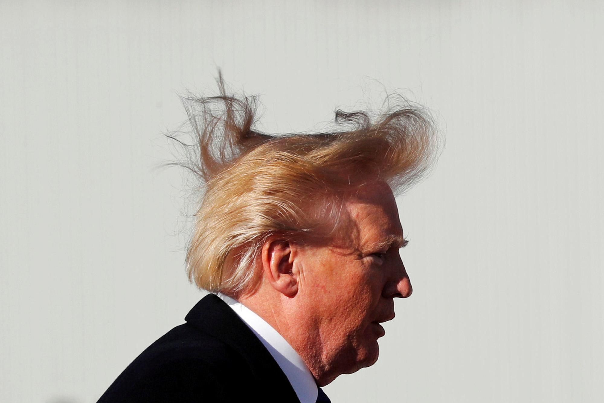 Моя зачіска має бути ідеальною: Трамп обурився через низький напір води в душах США