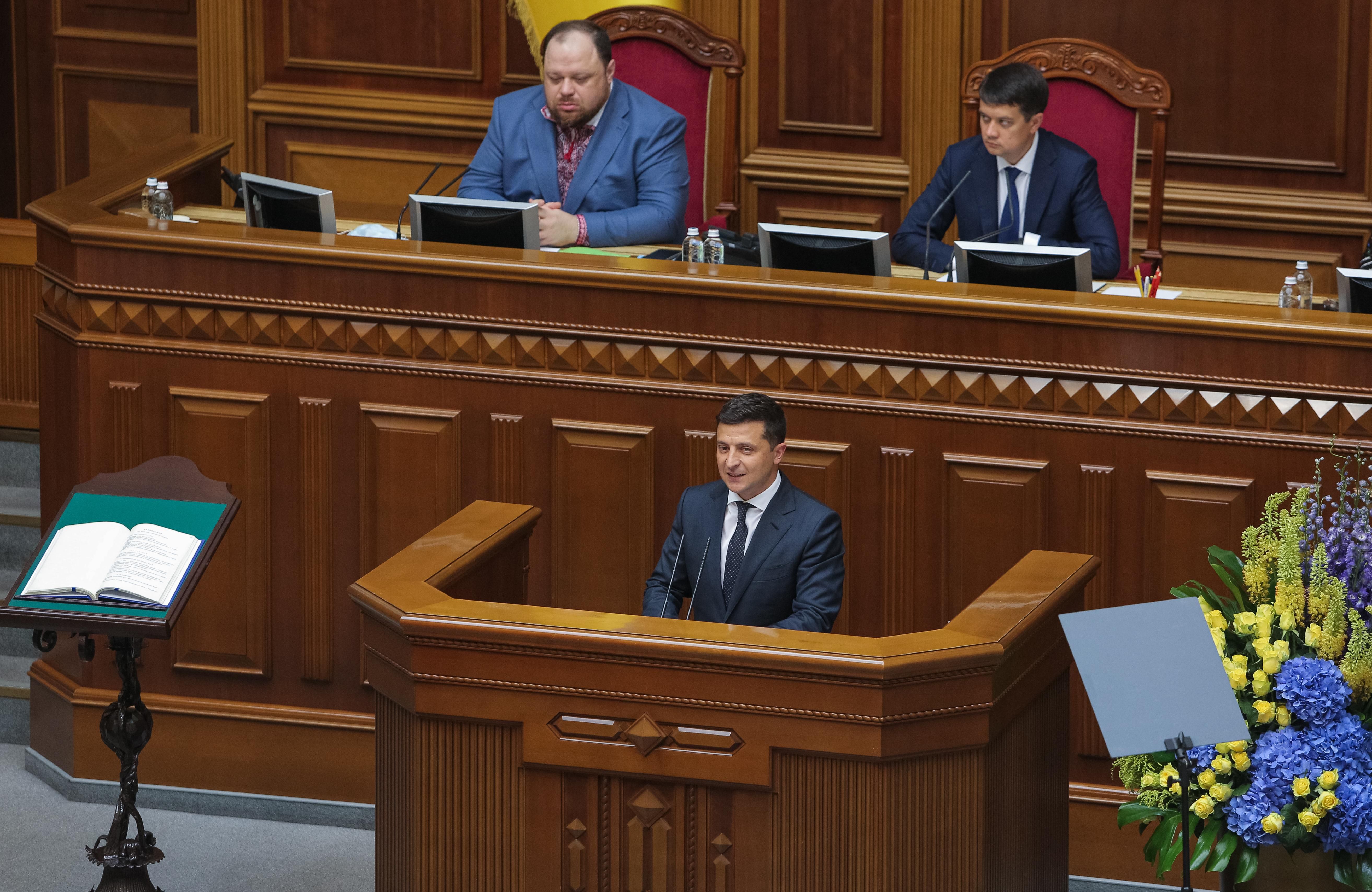 Зеленский хочет выйти из соглашения об Антитеррористическом центре стран СНГ Зеленский хочет выйти из соглашения об Антитеррористическом центре стран СНГ