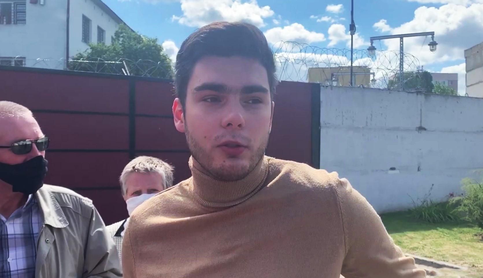 "Хочется умереть": освобожденные активисты рассказали об отношении к ним в СИЗО "Хочется умереть": освобожденные активисты рассказали об отношении к ним в СИЗО