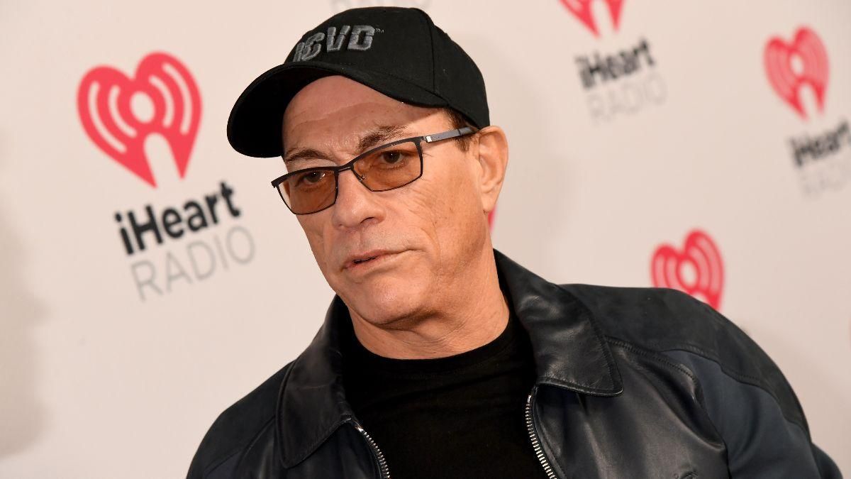 15 тисяч гривень за добу в готелі: де і за скільки Жан-Клод Ван Дам мешкає з дівчиною в Києві 15 тисяч гривень за добу в готелі: де і за скільки Жан-Клод Ван Дам мешкає з дівчиною в Києві