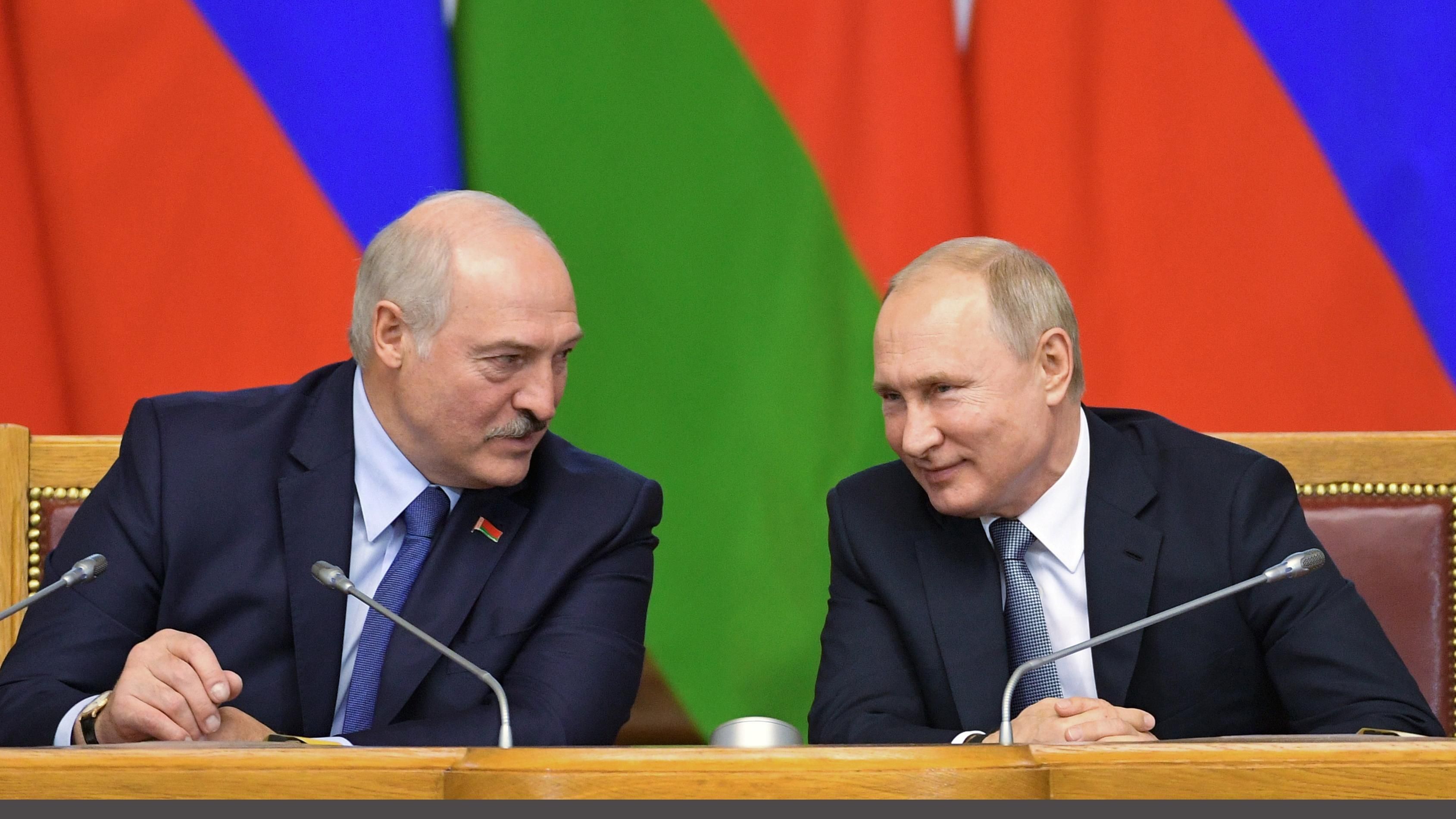 Лукашенко: Ми з Путіним домовилися – він надасть допомогу