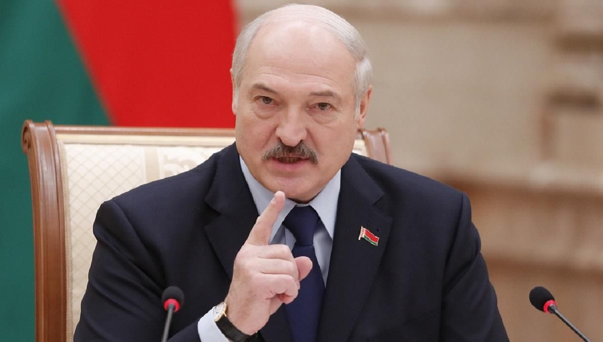 Лукашенко испугали забастовки: он призвал увольнять работников, которые принимают в них участие Лукашенко испугали забастовки: он призвал увольнять работников, которые принимают в них участие