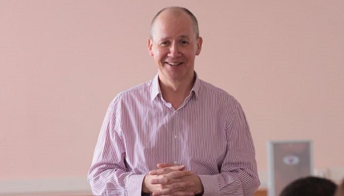 Росія не відпускає в Україну дружину екскандидата в президенти Білорусі Росія не відпускає в Україну дружину екскандидата в президенти Білорусі