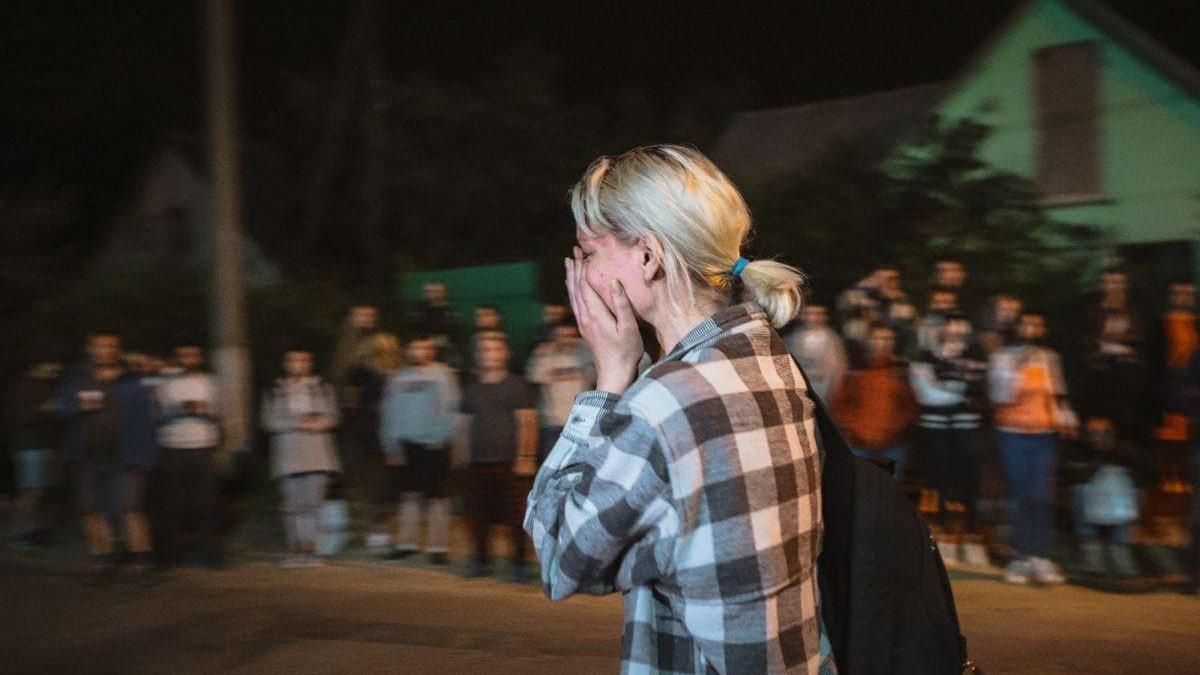 Протести в Білорусі: з СІЗО знову почали випускати затриманих мітингувальників Протести в Білорусі: з СІЗО знову почали випускати затриманих мітингувальників