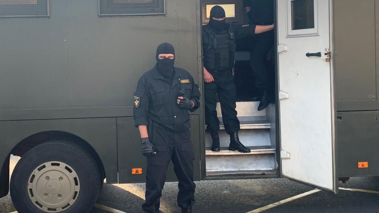 У Білорусі знову почали затримувати мітингувальників: коментар влади У Білорусі знову почали затримувати мітингувальників: коментар влади