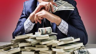 Держслужбовцям хочуть заборонити мати рахунки у валюті: що вигадали депутати