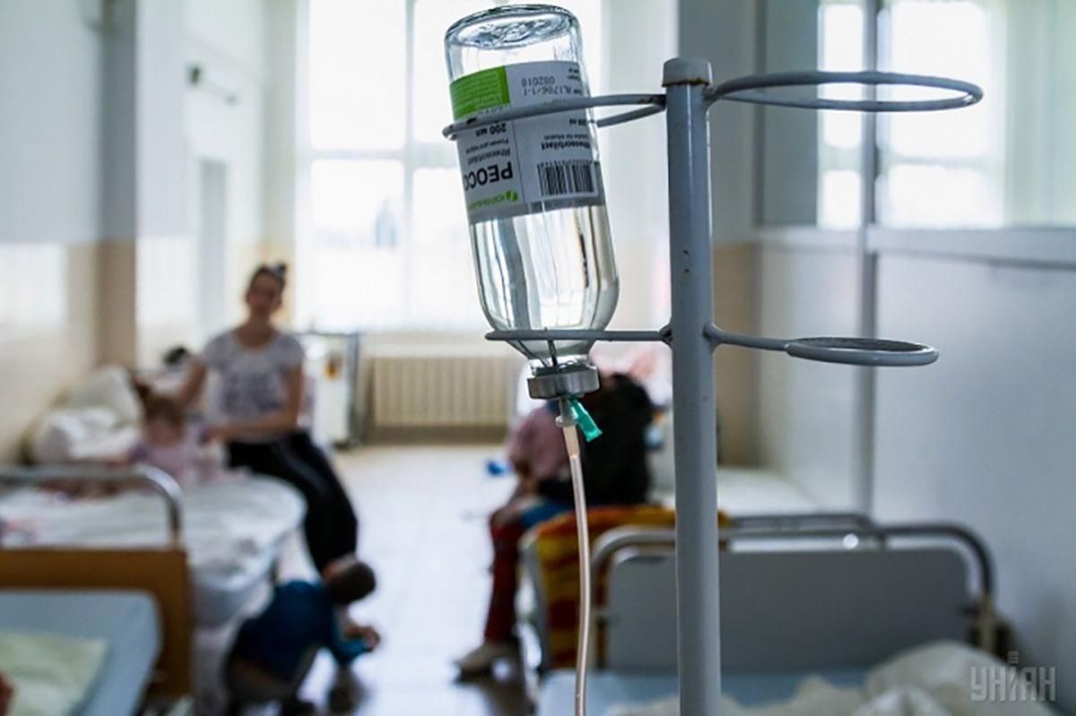Больной COVID-19 мужчина устроил погром в Херсонской больнице: причина