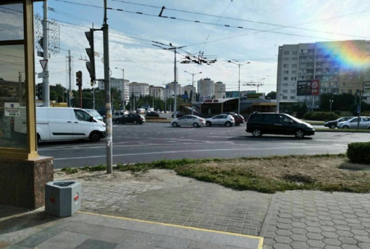 Мемориал на месте гибели Тарайковского снова разрушили: красноречивое фото Мемориал на месте гибели Тарайковского снова разрушили: красноречивое фото