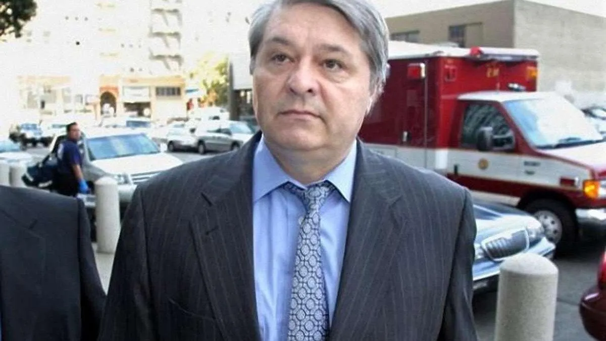 Павло Лазаренко