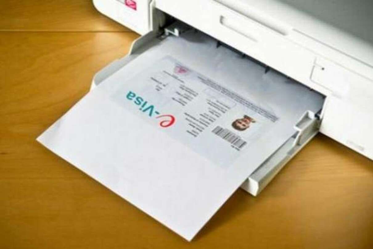 Вартість оформлення е-віз зменшили в Україні: на скільки Вартість оформлення е-віз зменшили в Україні: на скільки