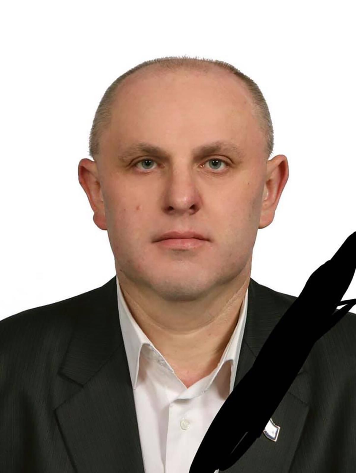 От COVID-19 умер львовский активист Роман Скира От COVID-19 умер львовский активист Роман Скира