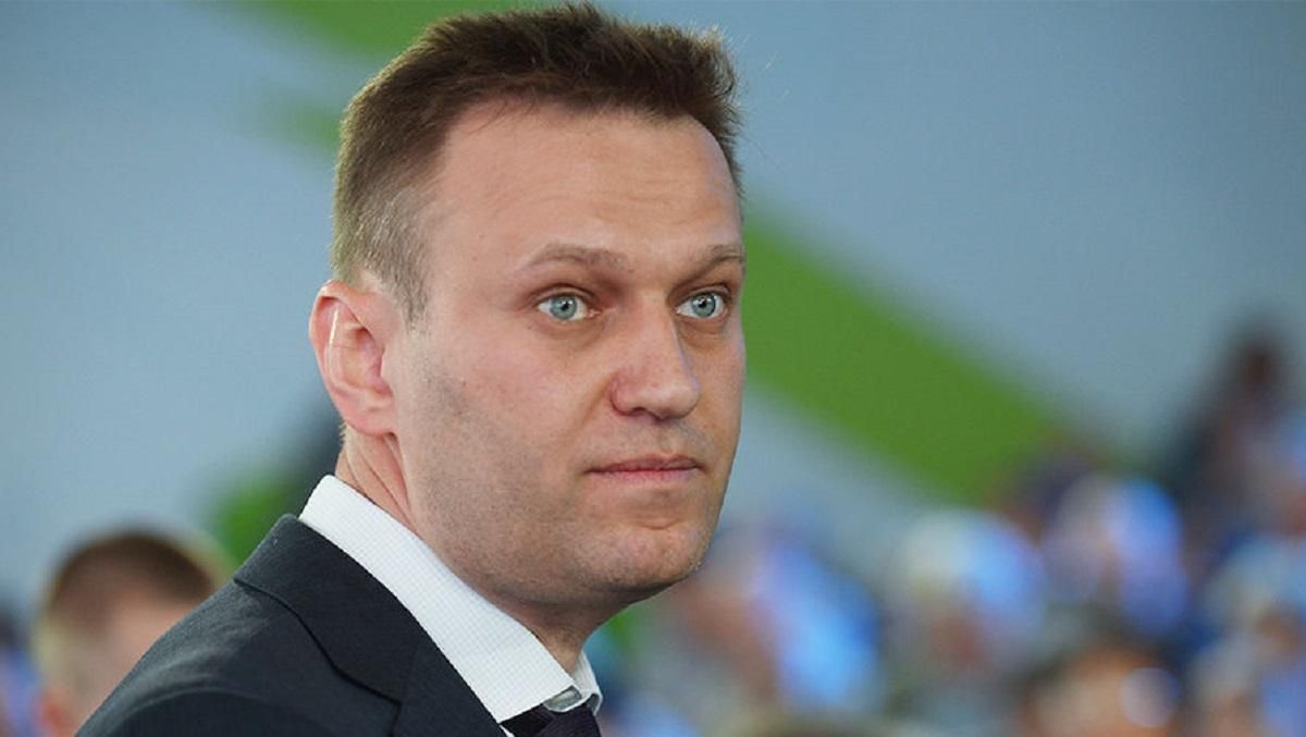 За Навальним збирається літак з Німеччини