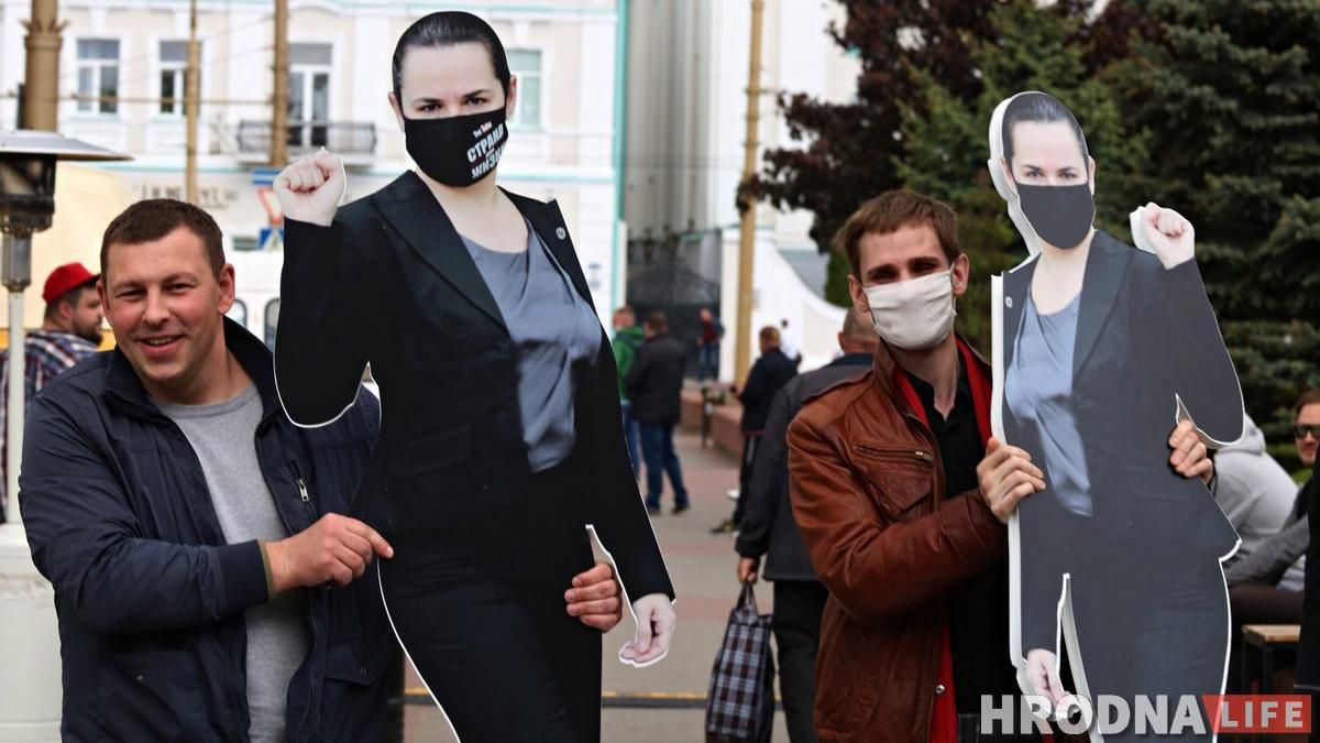 Лукашенко прокомментировал отъезд Тихановской из Беларуси в Литву Лукашенко прокомментировал отъезд Тихановской из Беларуси в Литву