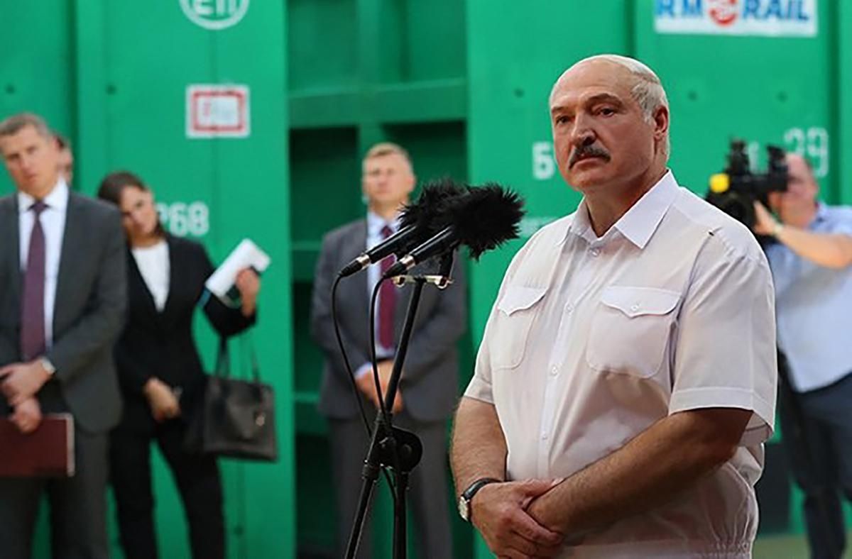 Приедут из Украины шахтеры: Лукашенко пригрозил горнякам, объявившим забастовку Приедут из Украины шахтеры: Лукашенко пригрозил горнякам, объявившим забастовку