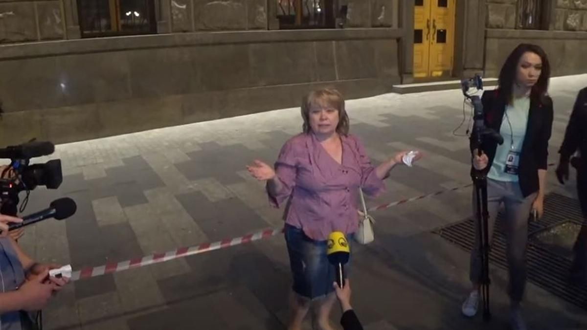 Поліція затримала жінку на акції в підтримку Навального