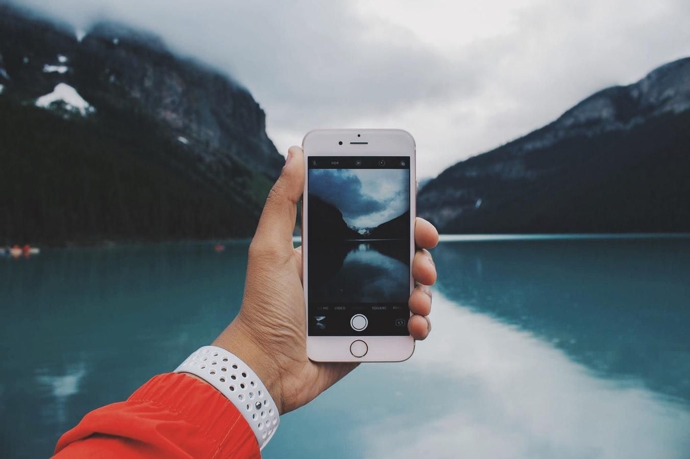 Обновление популярного приложения удаляет фото на iPhone