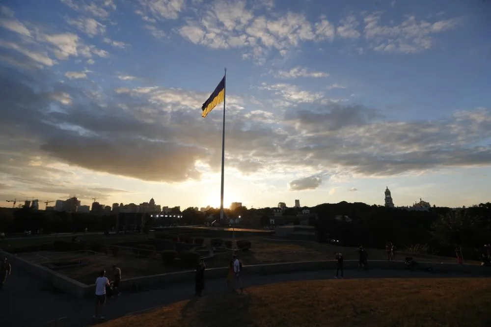 прапор україни київ