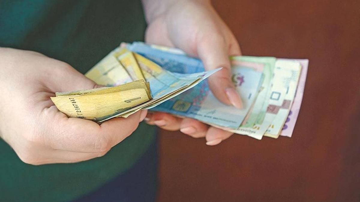 Каковы последствия повышения "минималки": объяснение Кабмина Каковы последствия повышения "минималки": объяснение Кабмина